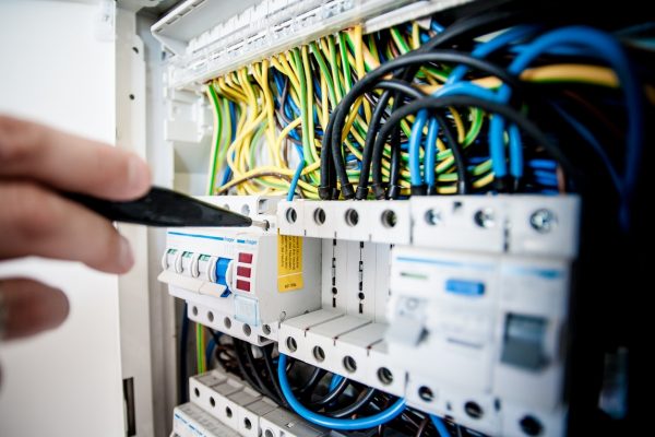 Home Electrical – Crucial Steps To Take Before Calling A Professional