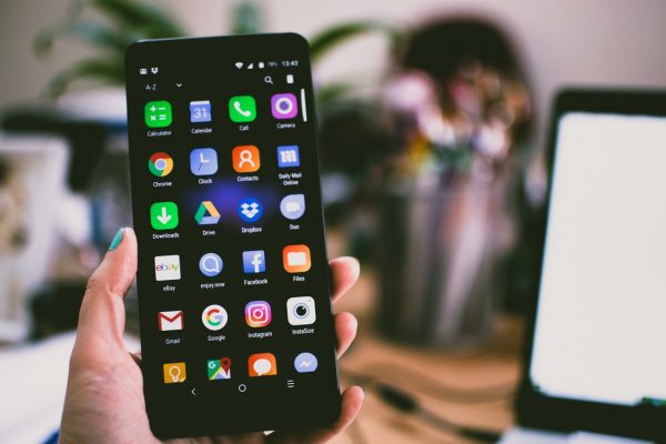 iPhone Repair by Pros – Essentials to Check Before Visiting a Phone Repair Shop