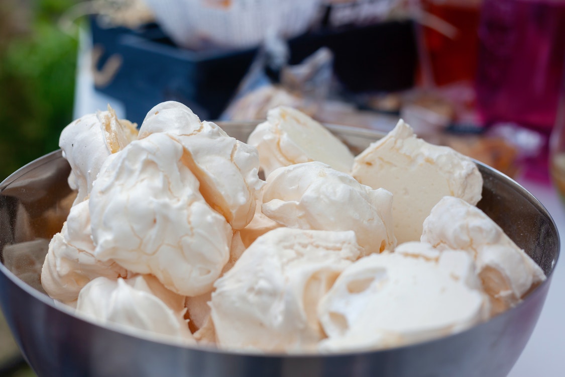 Using Whipped Cream Chargers Properly – Tips You Should Always Bear in Mind