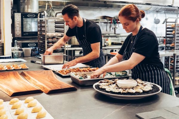 Important Steps in Choosing the Best Catering Service for Your Event – A Must-Read