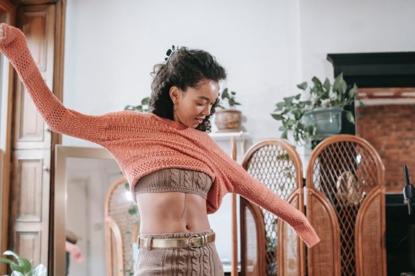 Why Switch to Sheepskin Clothing – The Incredible Advantages of Wearing Sheepskin