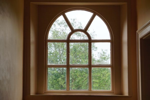 Who Can Install Double-Glazed Windows?